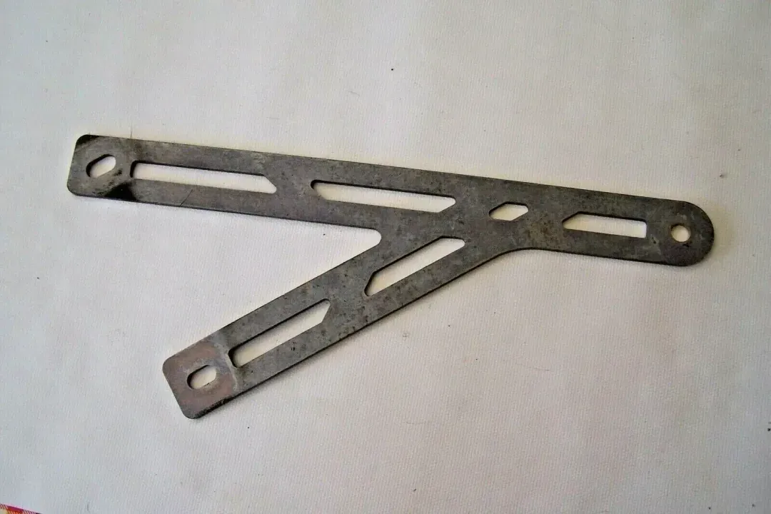 a4635007831   bracket